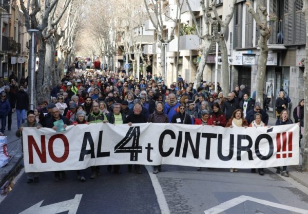 Imatge de capçalera de Portem el Quart Cinturó als tribunals!