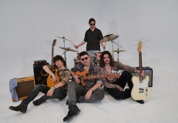 Imatge de capçalera de Primer àlbum de Supergatos